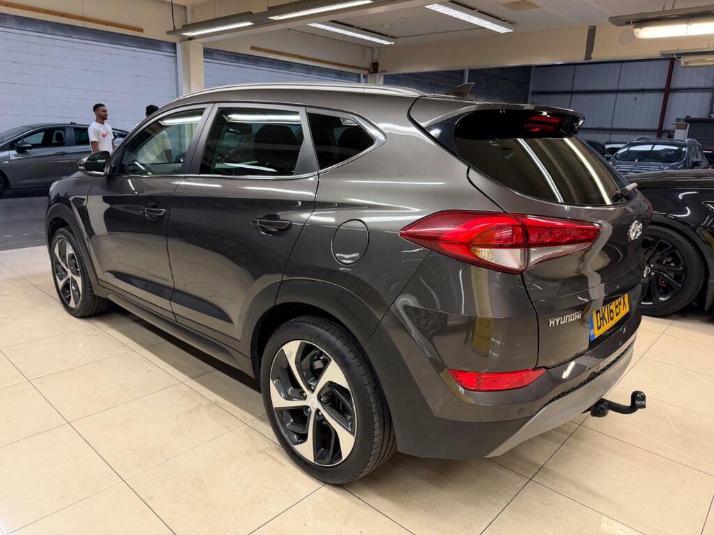 Hyundai Tucson 2.0 Crdi Premium Se Silver #4