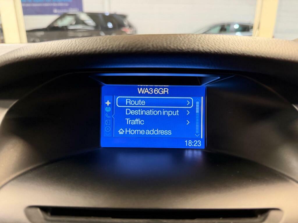 Ford Focus Estate 1.5T Ecoboost Titanium Euro 6 Ss 20 Brown #30