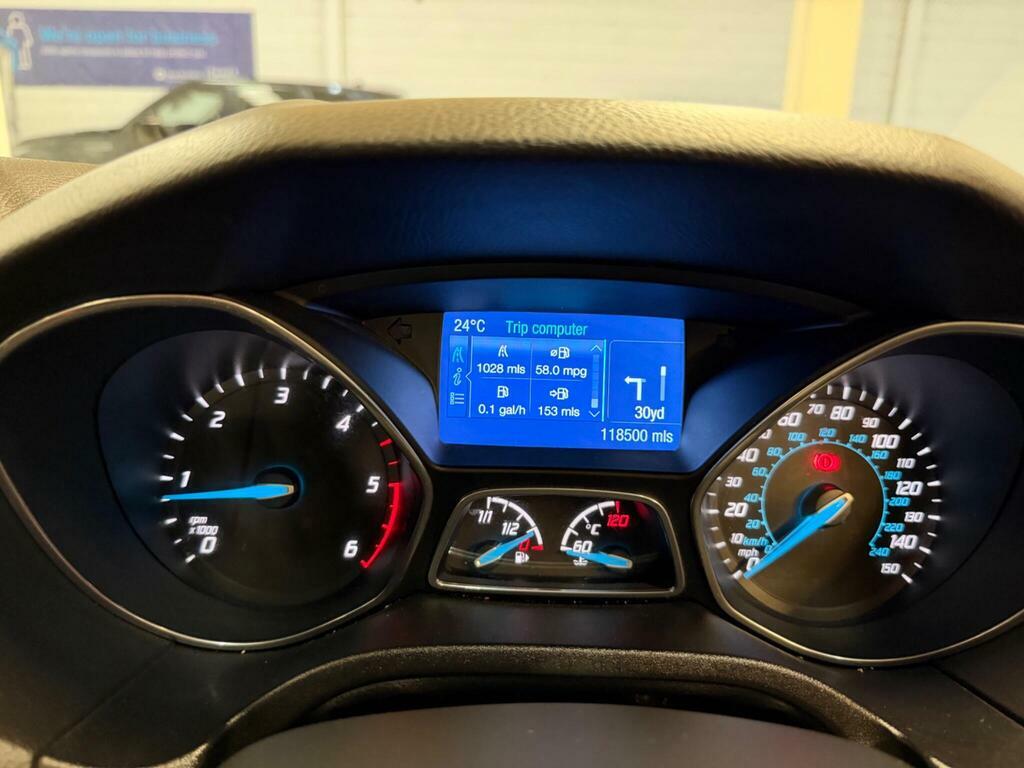 Ford Focus Estate 1.5T Ecoboost Titanium Euro 6 Ss 20 Brown #33