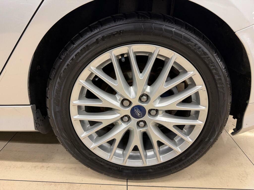 Ford Focus Estate 1.5T Ecoboost Titanium Euro 6 Ss 20 Brown #17
