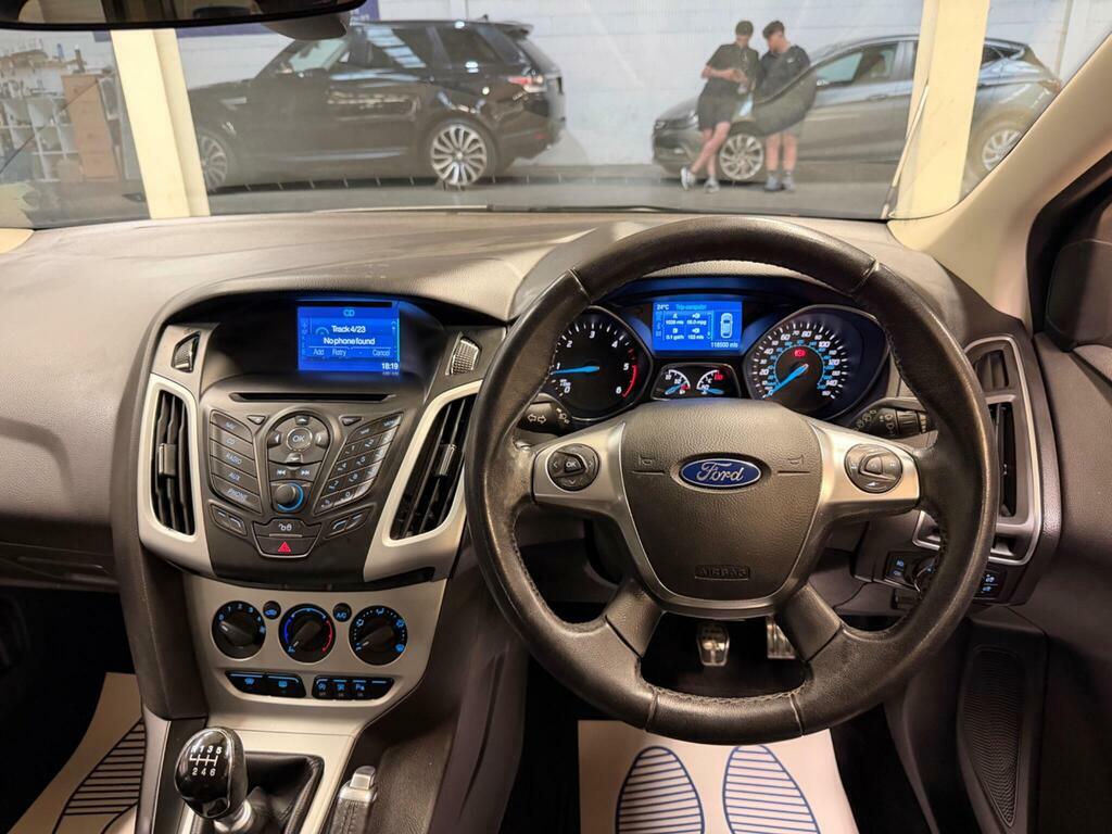 Ford Focus Estate 1.5T Ecoboost Titanium Euro 6 Ss 20 Brown #24