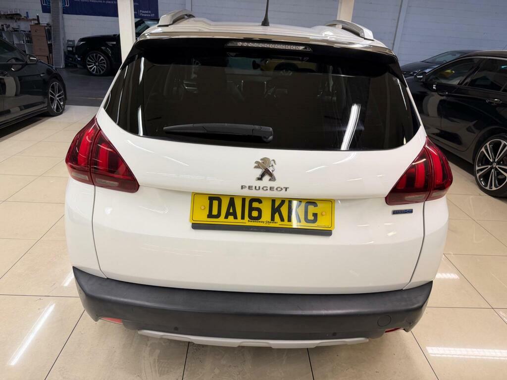 Peugeot 2008 1.6 Bluehdi Allure Euro 6 S S White #4