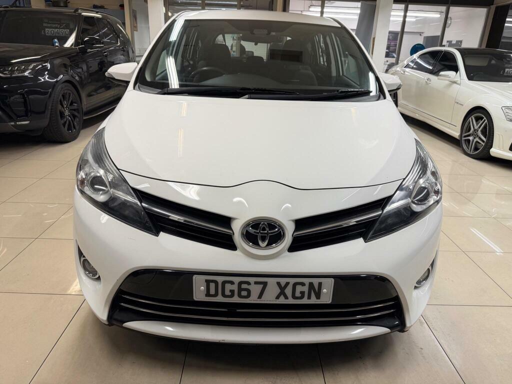 Toyota Verso 1.8 V-matic Icon Multidrive S Euro 6 White #2