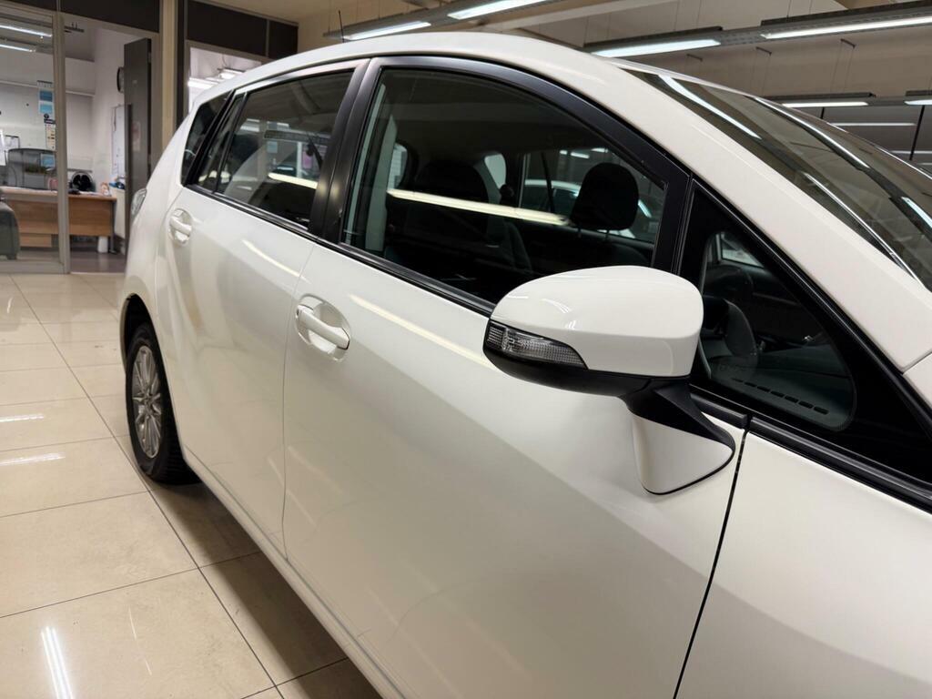 Toyota Verso 1.6 V-matic Icon Tss Black #13
