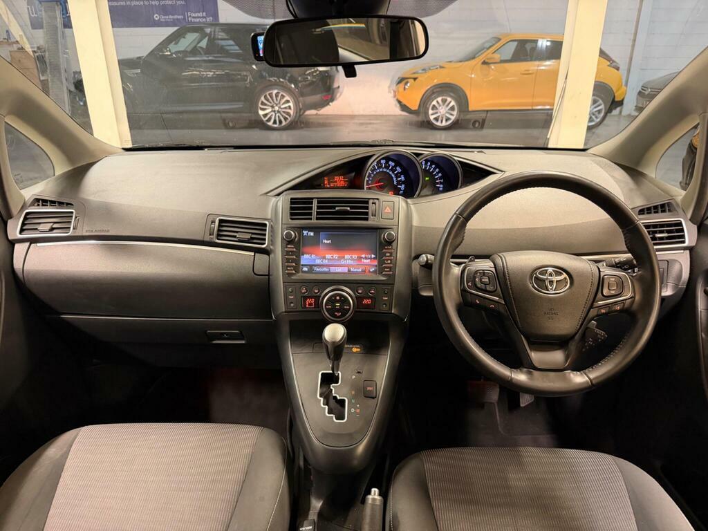 Toyota Verso 1.6 V-matic Icon Tss Black #24