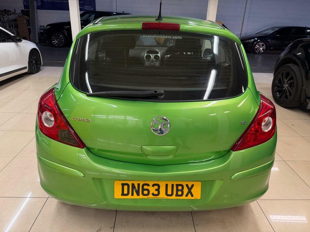 Vauxhall Corsa 1.2 16V Exclusiv Euro 5 Green #5