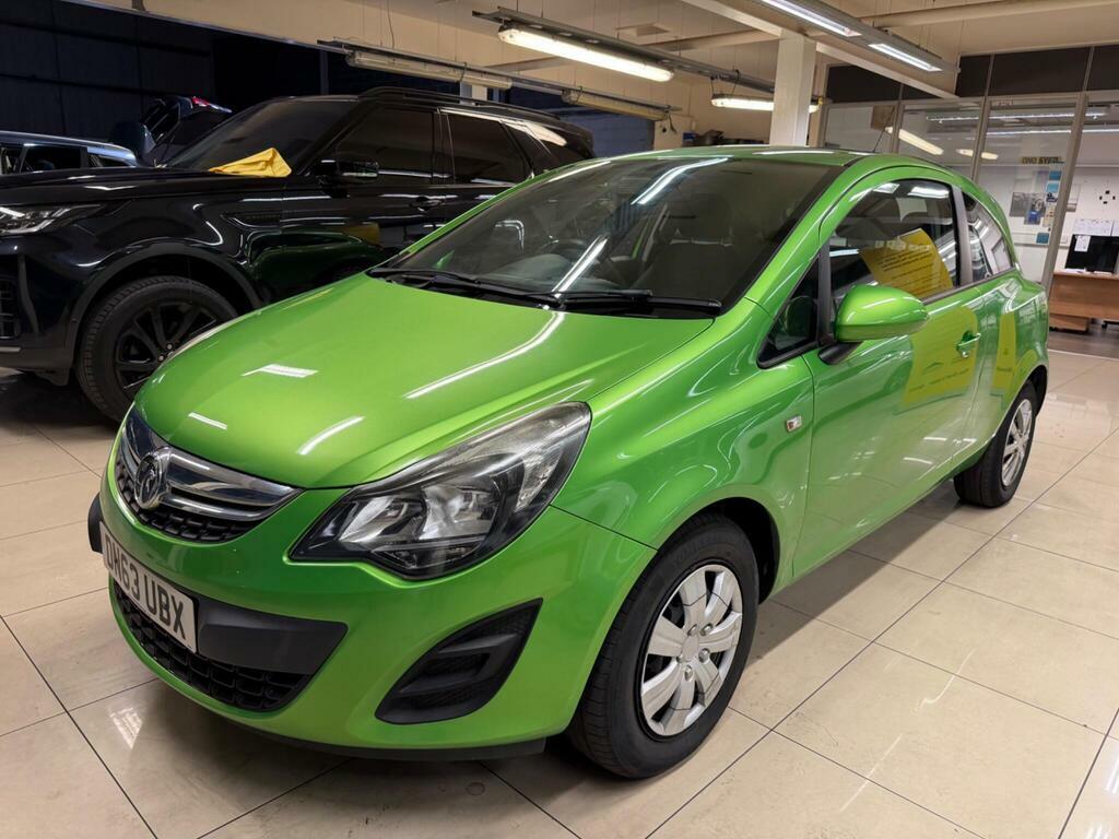 Vauxhall Corsa 1.2 16V Exclusiv Euro 5 Green #3