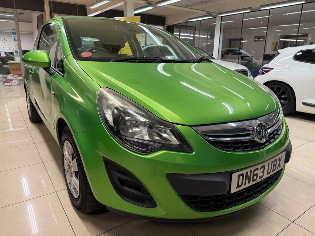 Vauxhall Corsa 1.2 16V Exclusiv Euro 5 Green