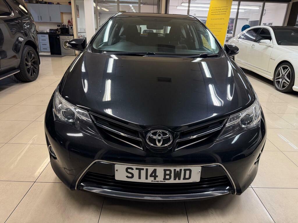 Toyota Auris 1.4 D-4d Icon Euro 5 S S Black #2