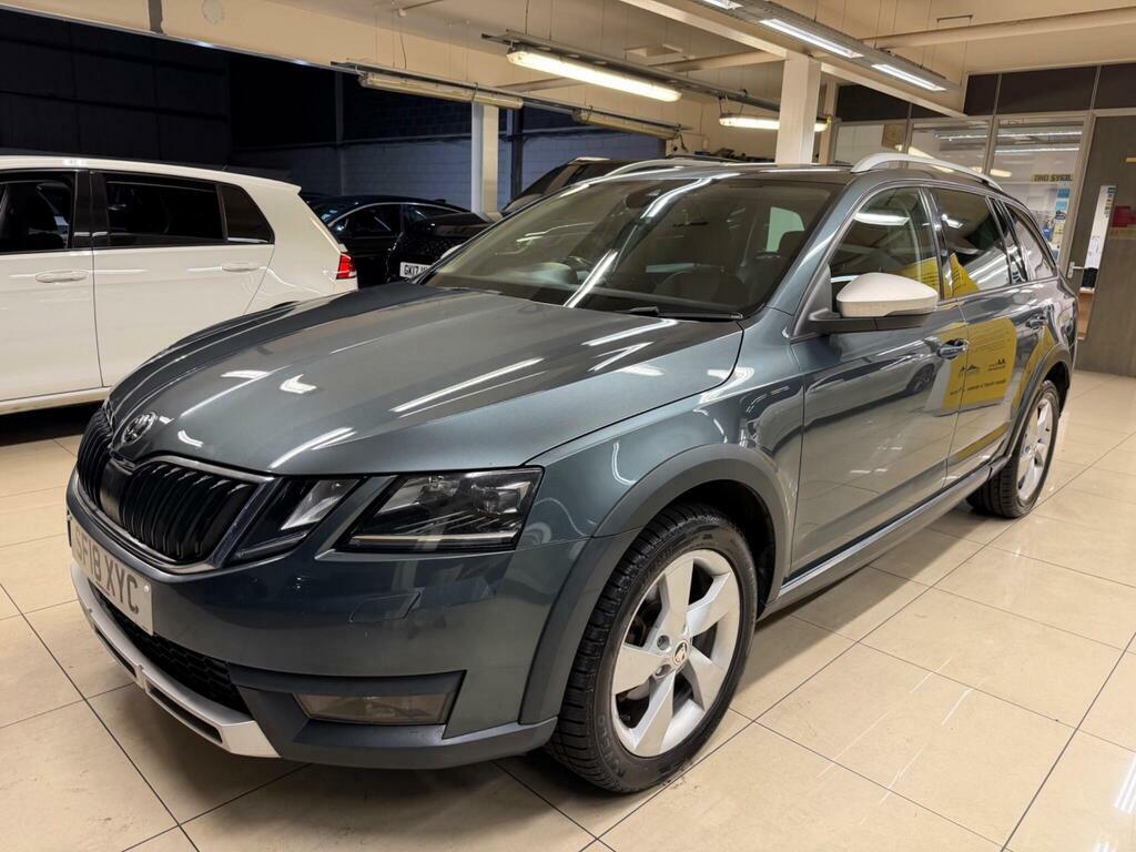 Skoda Octavia 2.0 Tdi Scout 4Wd Euro 6 S S Grey #3
