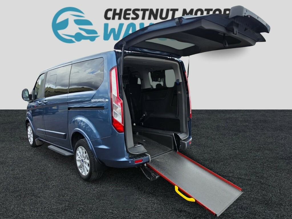 Ford Tourneo Custom Wheelchair Accessible Vehicle Tourneo Custom Titan Blue #2