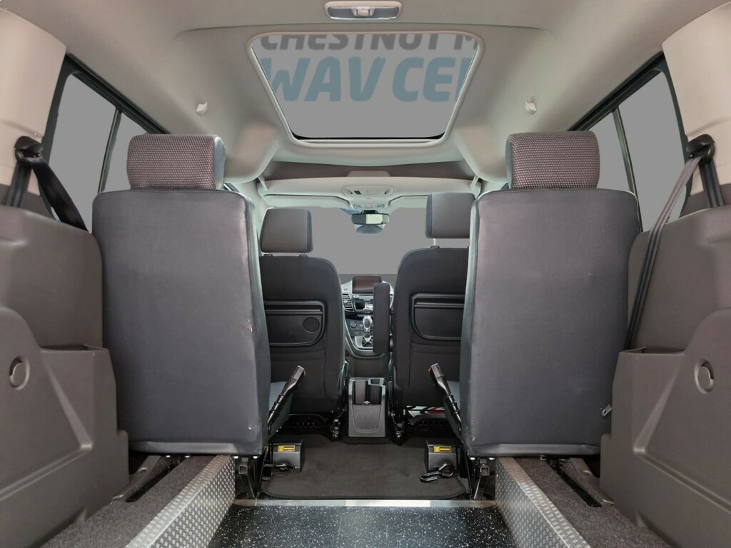 Ford Grand Tourneo Connect 1.5L Titanium Blue #9