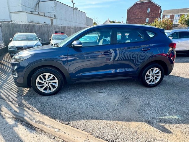 Hyundai Tucson 2018 1.7 Crdi Blue Drive Se Nav Suv Man GL18PXS Blue #5