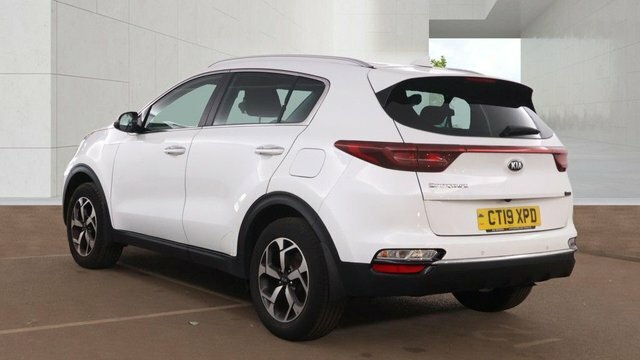 Kia Sportage 2019 1.6 Gdi 2 Suv Euro 6 Ss White #4