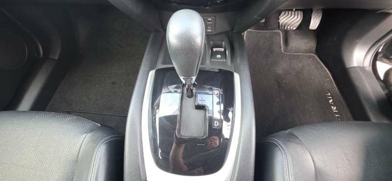 Nissan X-Trail 1.6 Dci Tekna 130 Bhp Silver #18