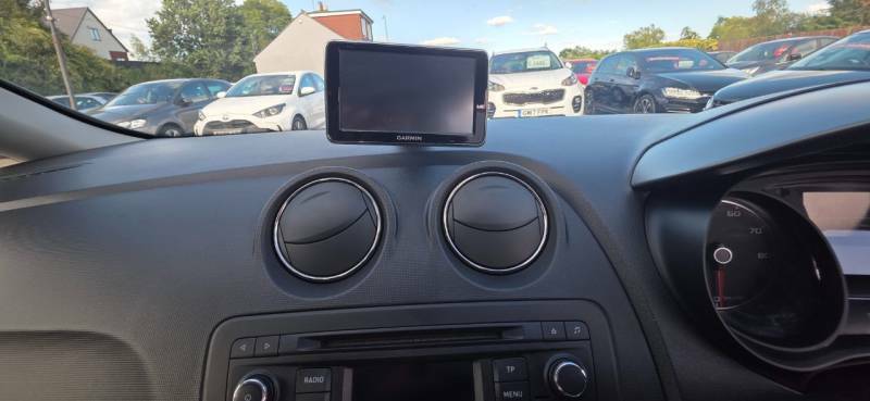 Seat Ibiza Tsi Act Fr 3-Door Red #16