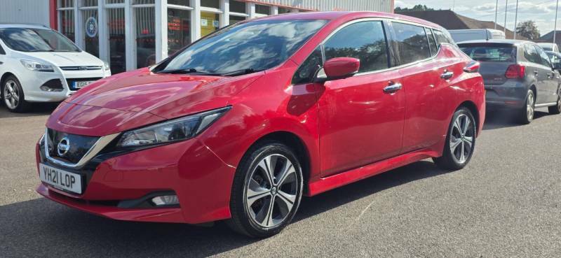Nissan Leaf 110Kw N-connecta 40Kwh - 2021 21 Red #2