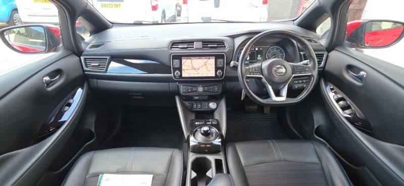 Nissan Leaf 110Kw Acenta 40Kwh 6.6Kw Charger White #10