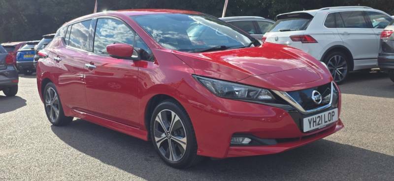 Nissan Leaf 110Kw N-connecta 40Kwh - 2021 21 Red #3