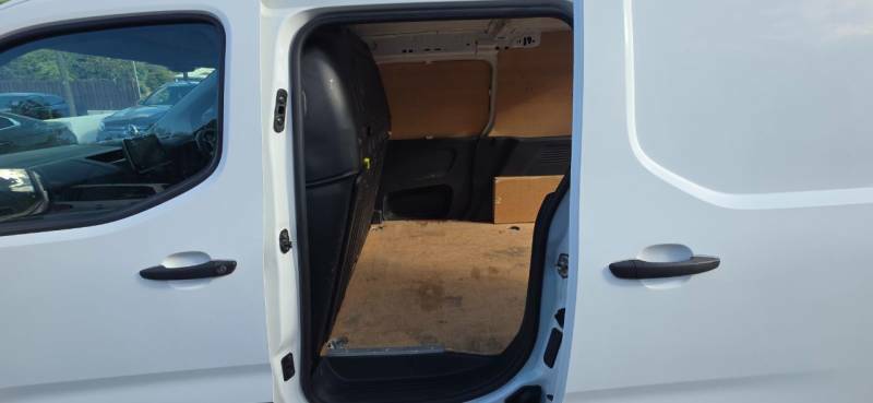 Citroen Berlingo 650 Enterprise M 1.5 Bluehdi 75Ps White #11