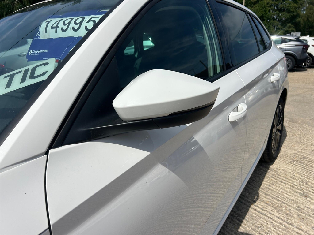 Skoda Scala 1.5 Tsi Se Hatchback Dsg 150 Ps White #23