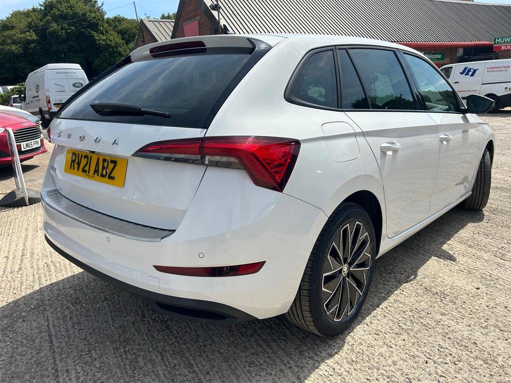 Skoda Scala 1.5 Tsi Se Hatchback Dsg 150 Ps White #9