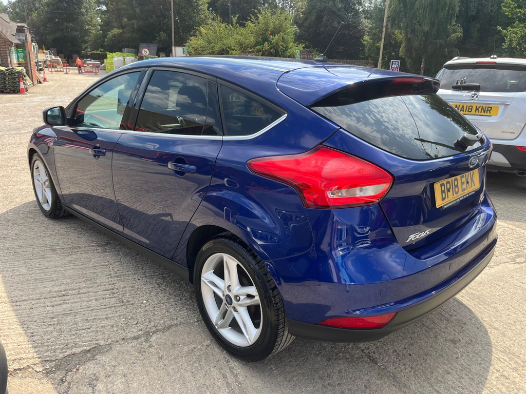 Ford Focus 1.0T Ecoboost Titanium Euro 6 Ss  #4
