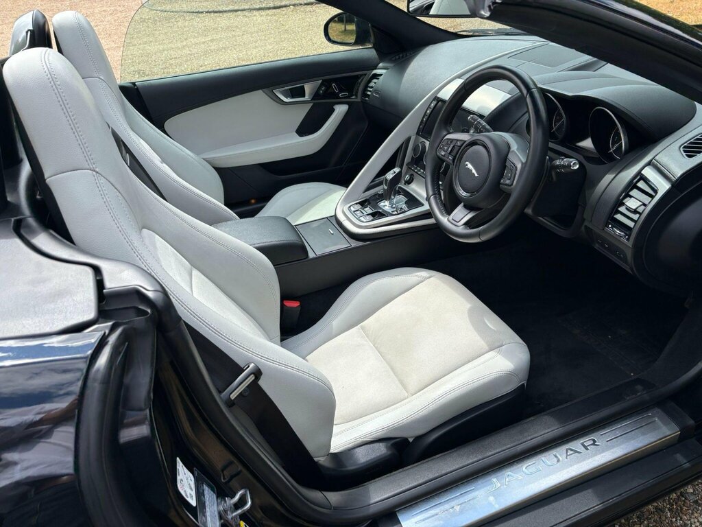 Jaguar F-Type 3.0 V6 Convertible Euro 6 S S 3 White #23