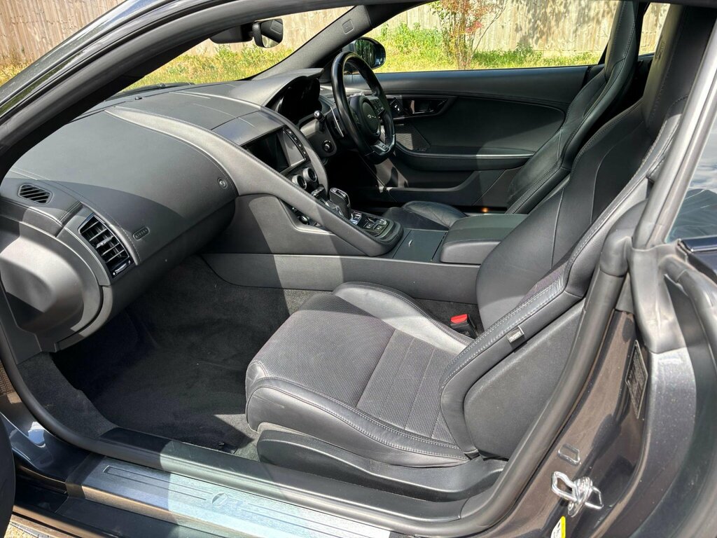 Jaguar F-Type Coupe 3.0 V6 400 Sport Euro 6 Ss 2018 White #27