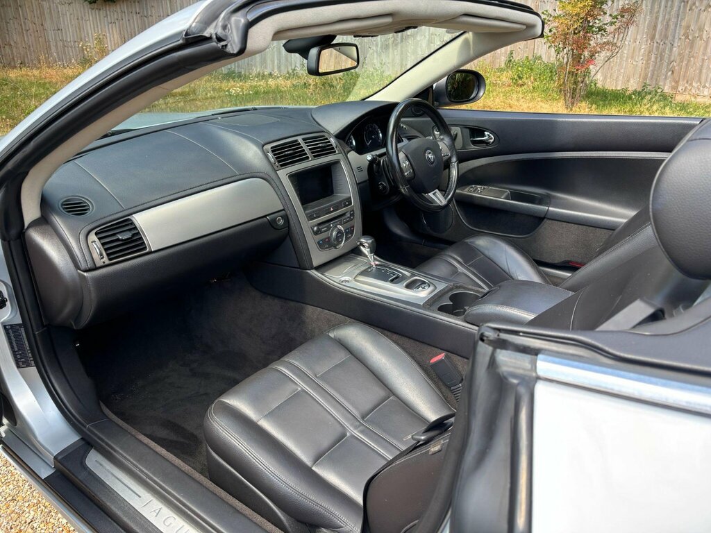 Jaguar XK 4.2 V8 Convertible Euro 4 300 Ps #30