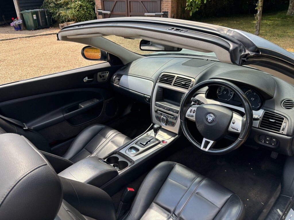 Jaguar XK 4.2 V8 Convertible Euro 4 300 Ps #17