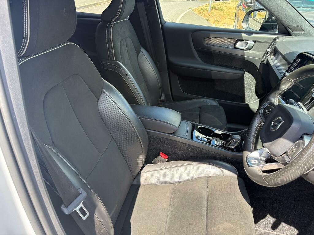 Volvo XC40 2.0 D4 190 R Design Pro Awd Geartronic Silver #6