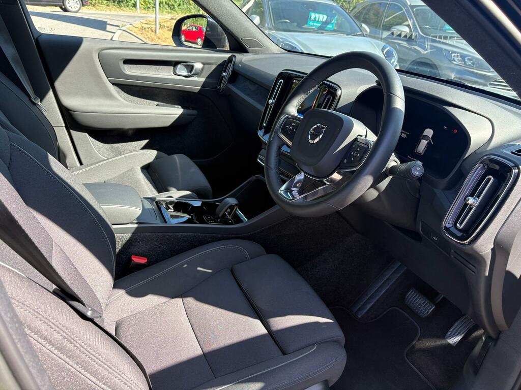 Volvo XC40 170Kw Recharge Plus 69Kwh Black #4