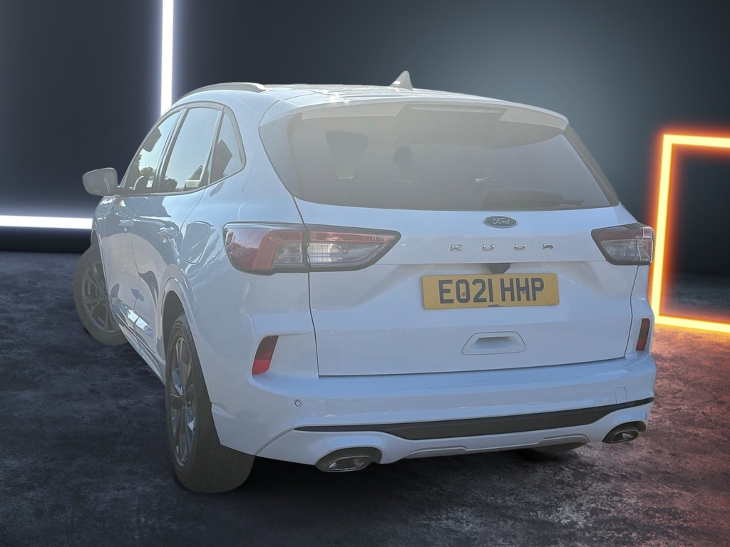 Ford Kuga 1.5 Ecoboost 150 St-line Edition White #2