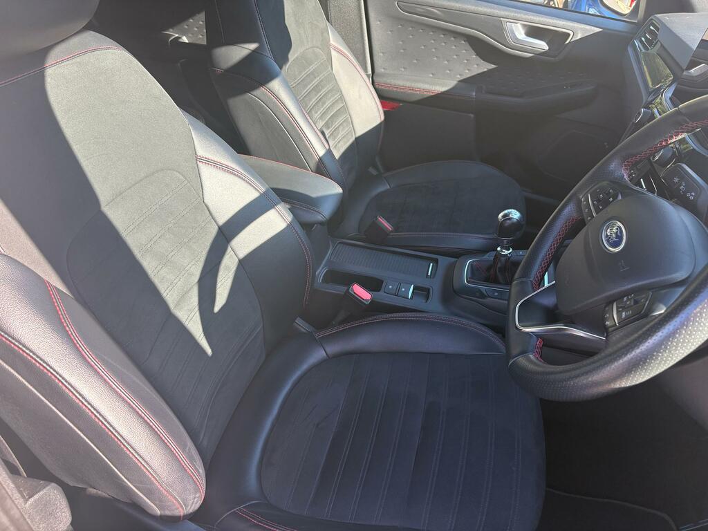 Ford Kuga 1.5 Ecoboost 150 St-line Edition White #6
