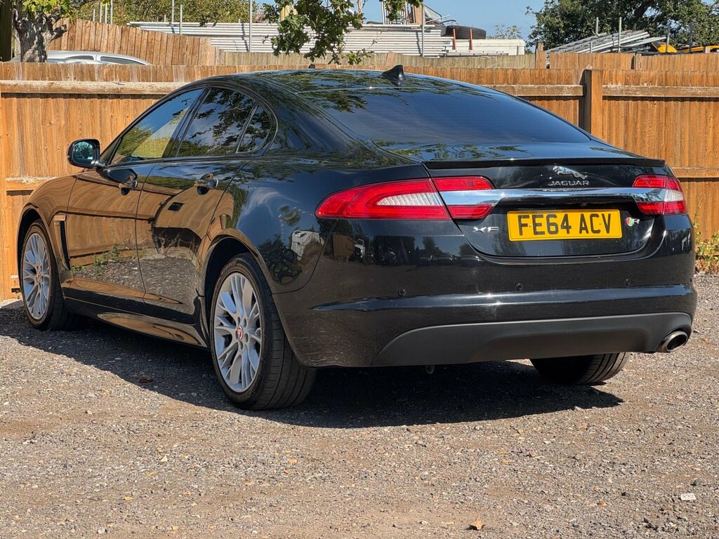 Jaguar XF 2.2D R-sport Euro 5 Ss Black #3