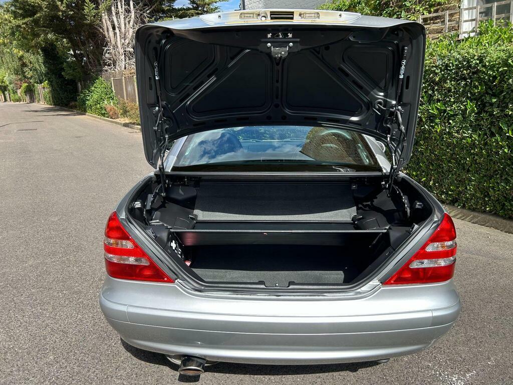 Mercedes-Benz SLK 200 Kompressor Blue #42