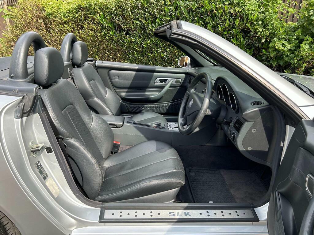 Mercedes-Benz SLK 200 Kompressor Blue #23