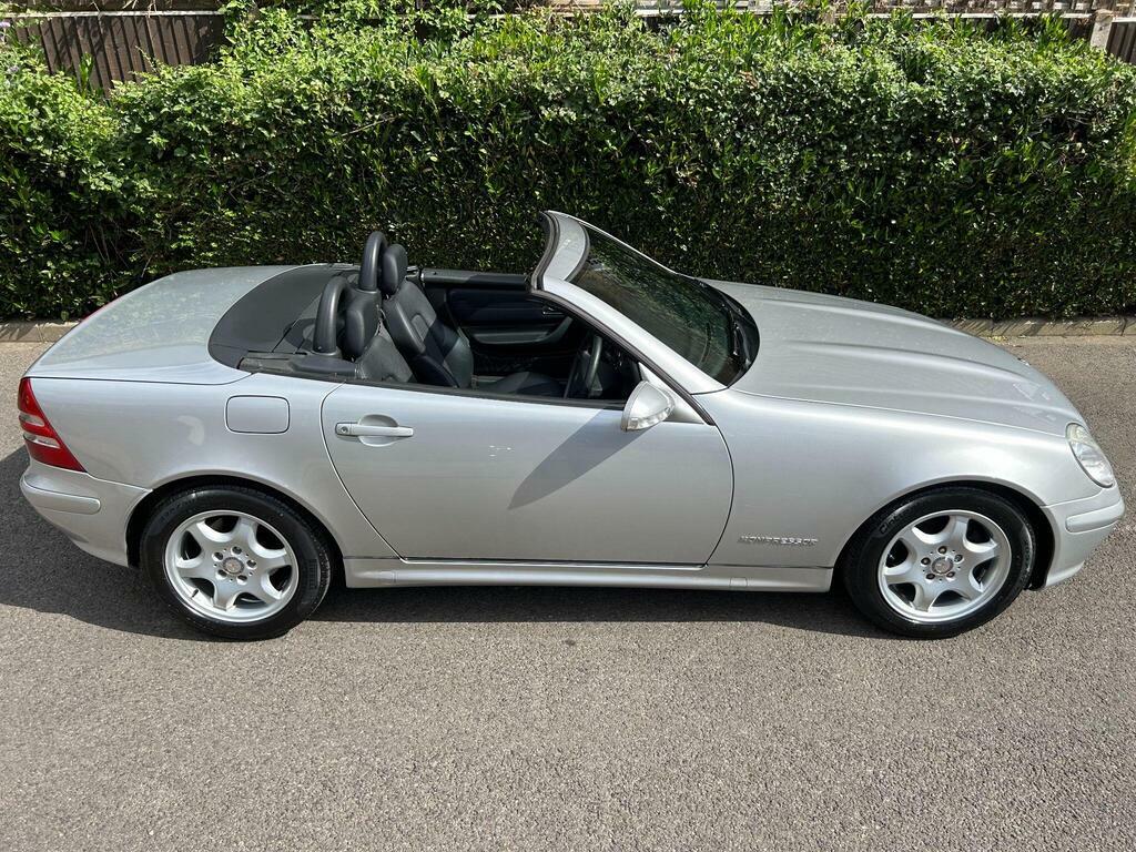 Mercedes-Benz SLK 200 Kompressor Blue #46