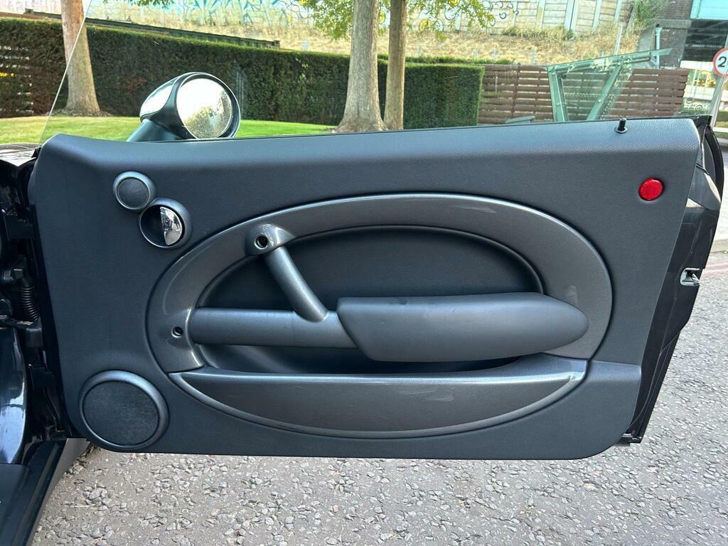 Mini Convertible 1.6 Cooper Convertible Euro 3 1 Black #80