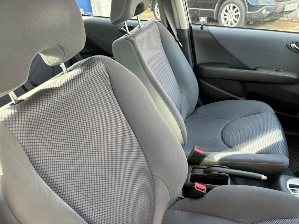 Honda Jazz 1.4 I-dsi Se Hatchback 137 Gkm Silver #10