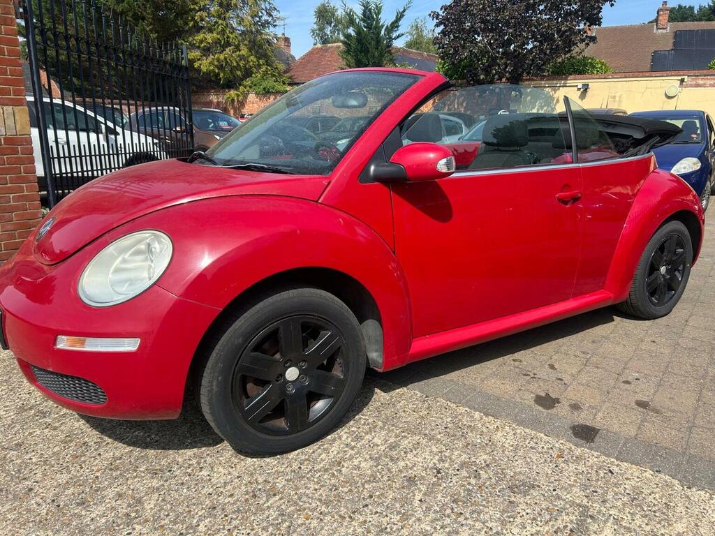 Volkswagen Beetle 1.6 Luna Cabriolet Euro 4 Red #2
