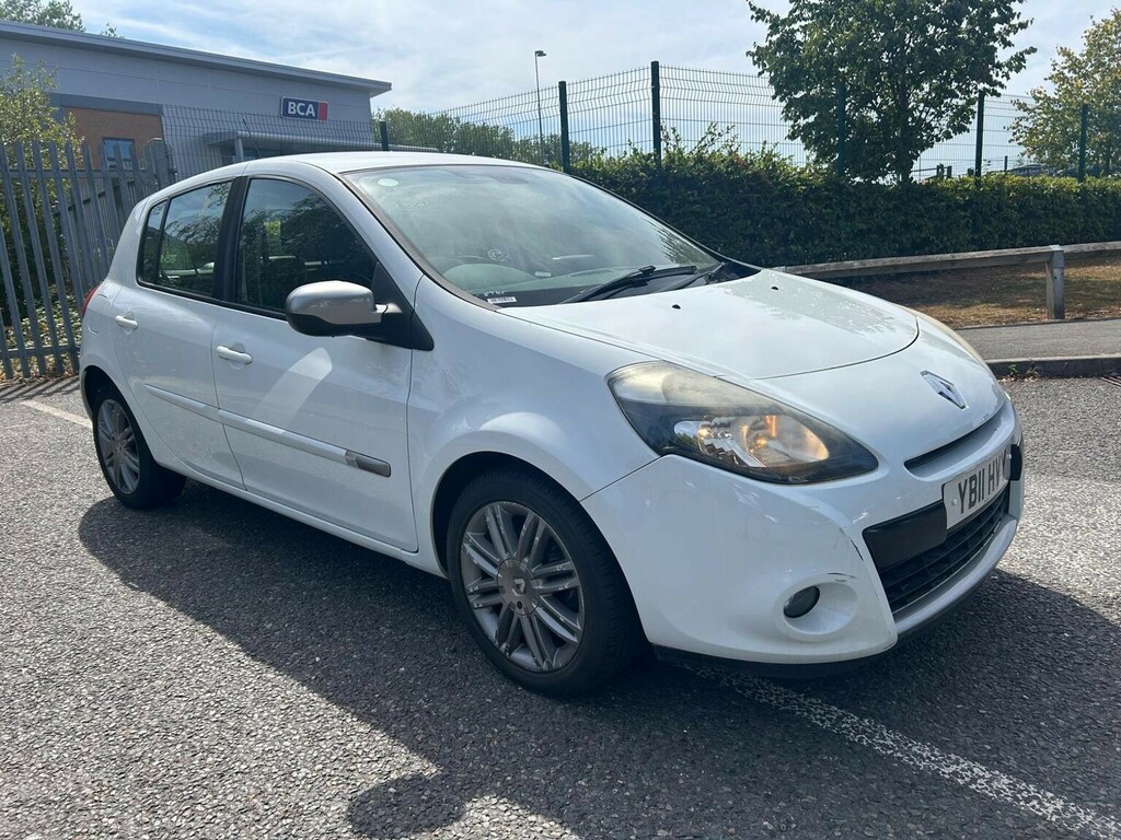 Renault Clio 1.2 Dynamique Tomtom Euro 5 White