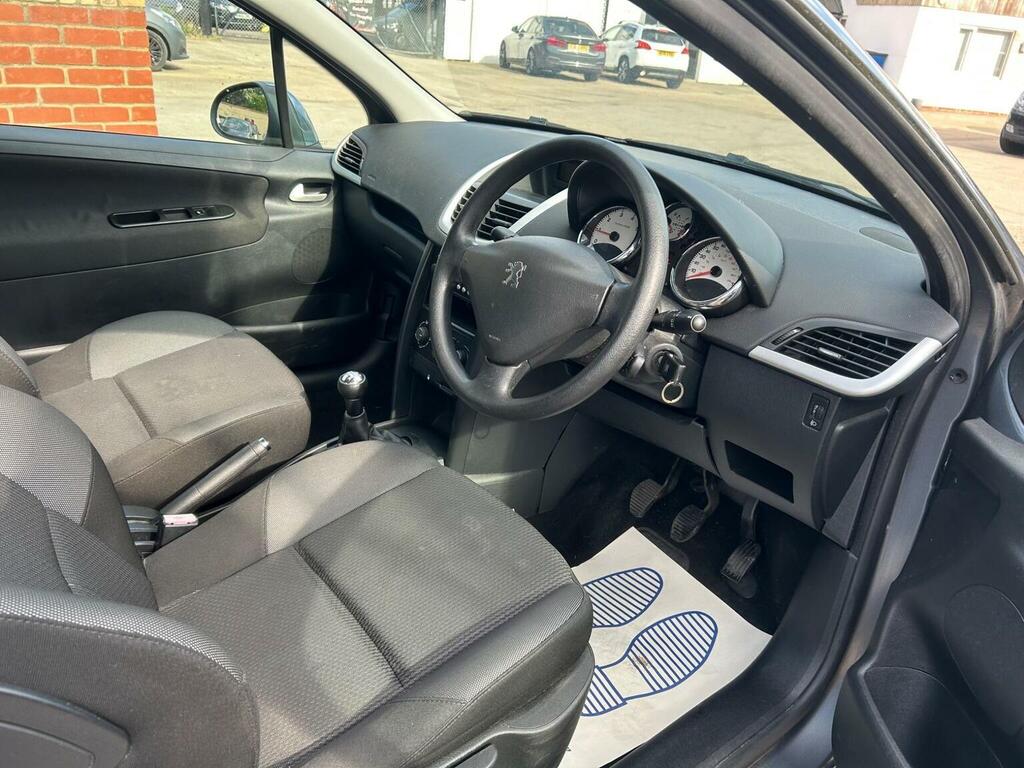 Peugeot 207 Sport Black #13