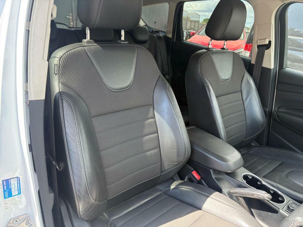 Ford Kuga 2.0 Tdci Titanium 2Wd Euro 6 S S White #3