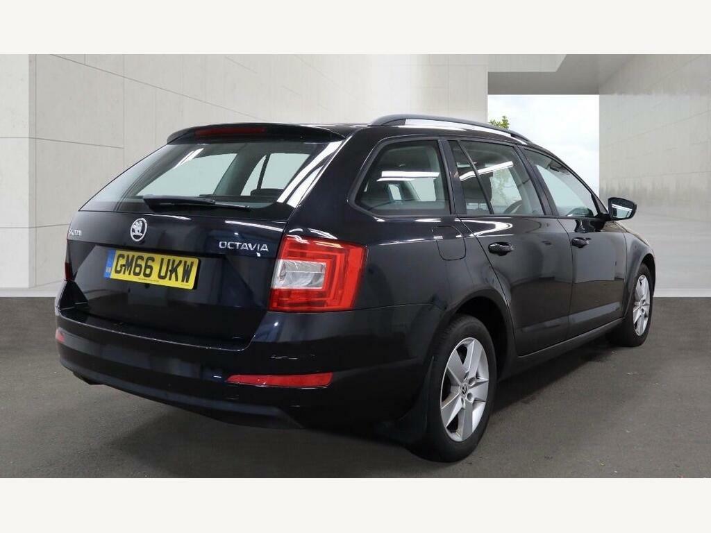 Skoda Octavia 1.4 Tsi Se Euro 6 S S Black #4