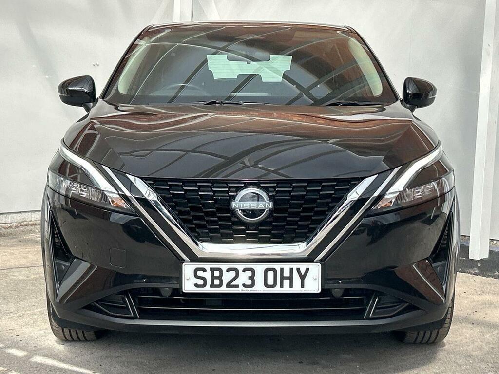 Nissan Qashqai 1.3 Dig-t Mhev Acenta Premium Suv Hybri SB23OHY Black #4