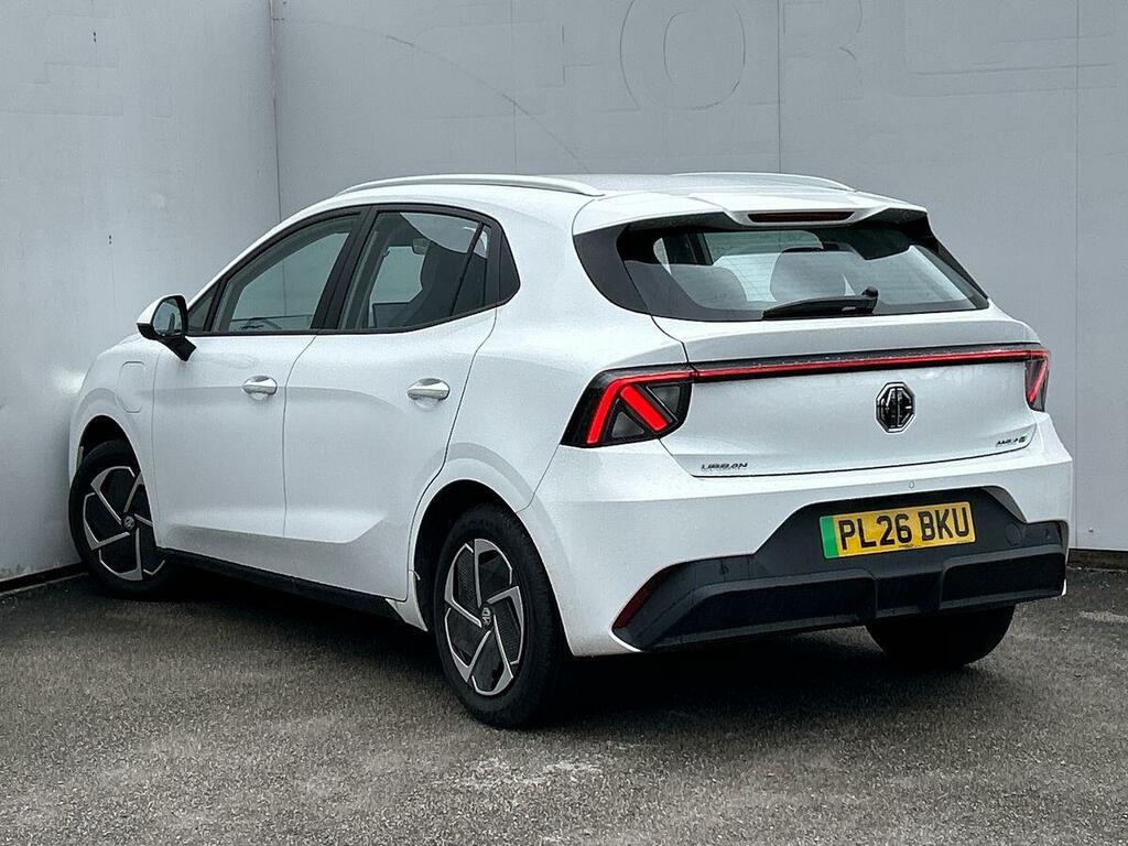 MG MG4 42.8Kwh Comfort Standard Range PL26BKU White #3