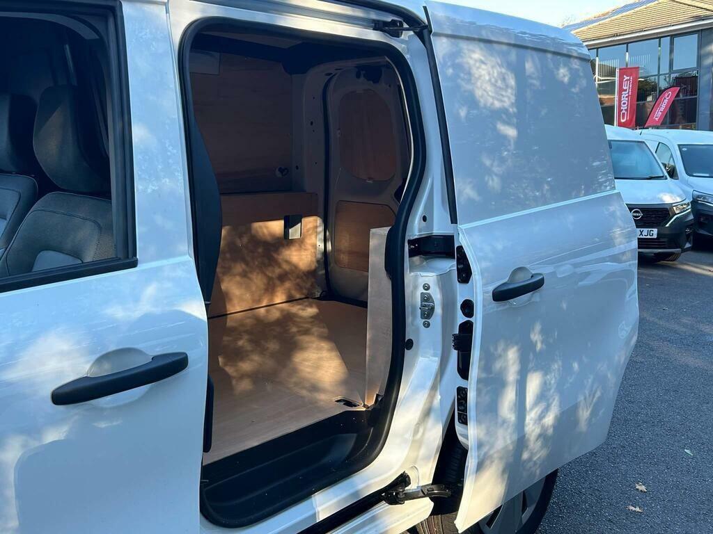 Nissan TOWNSTAR 1.3 Acenta Van White #25