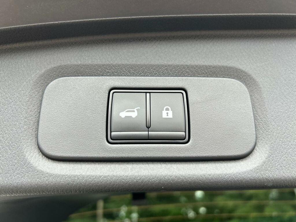 Nissan Qashqai Tekna Silver #46